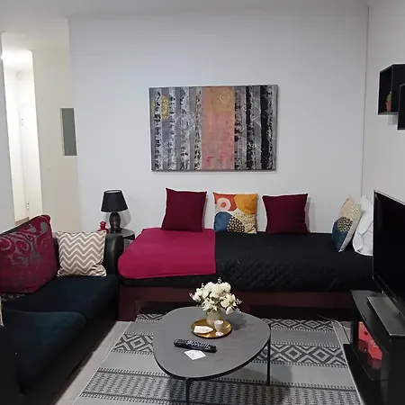 Guest house Rustic House